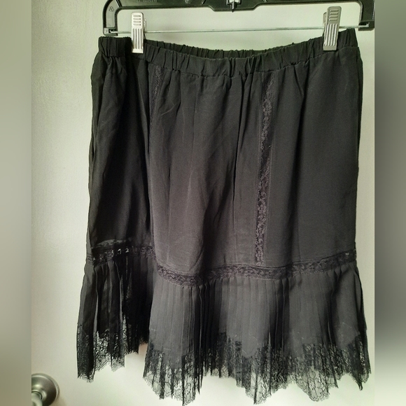 Falcon & Bloom black silk knee length skirt size M - Picture 6 of 12